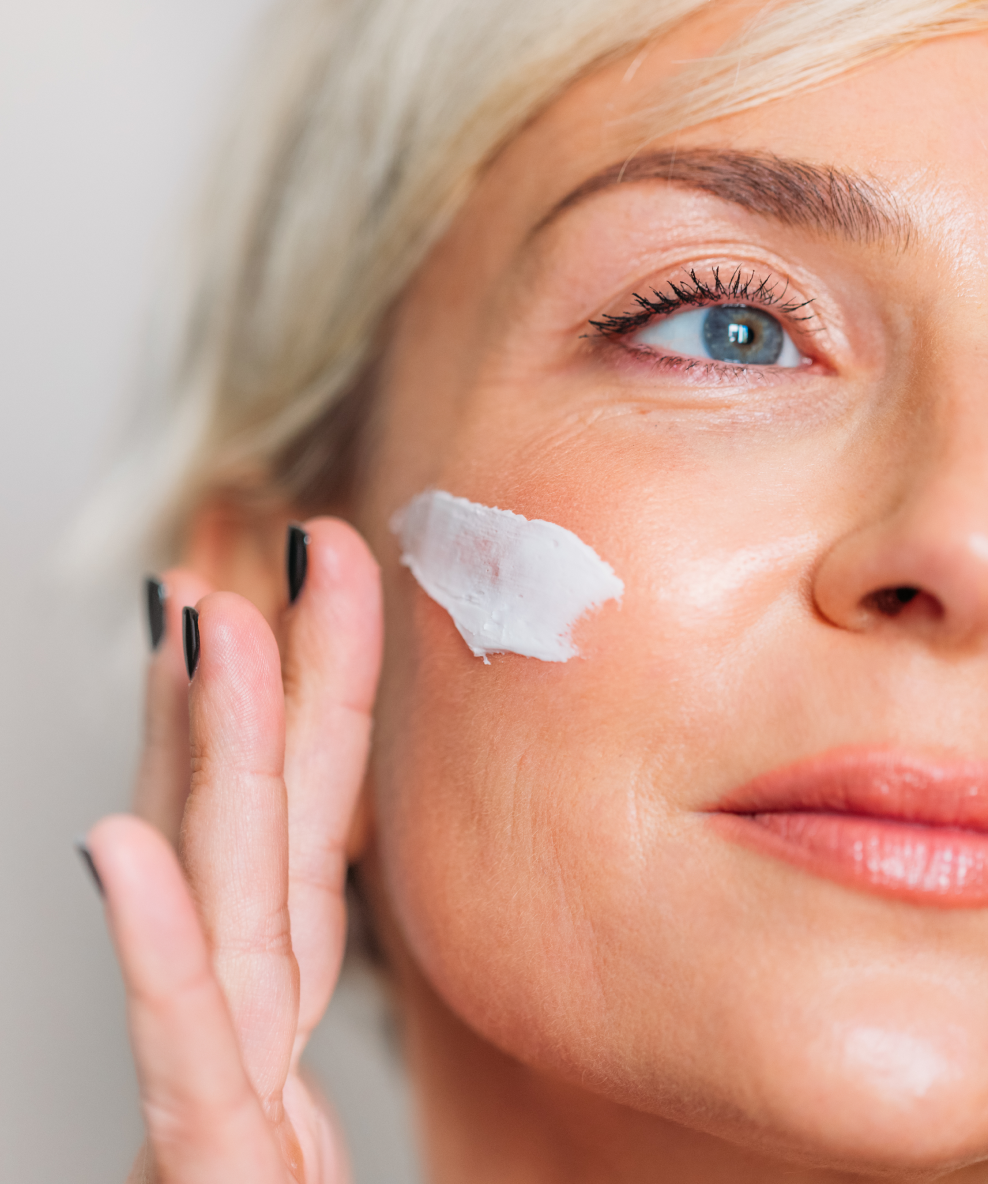 Daily Moisture Therapy Hydrating Lotion can be used for face and body.