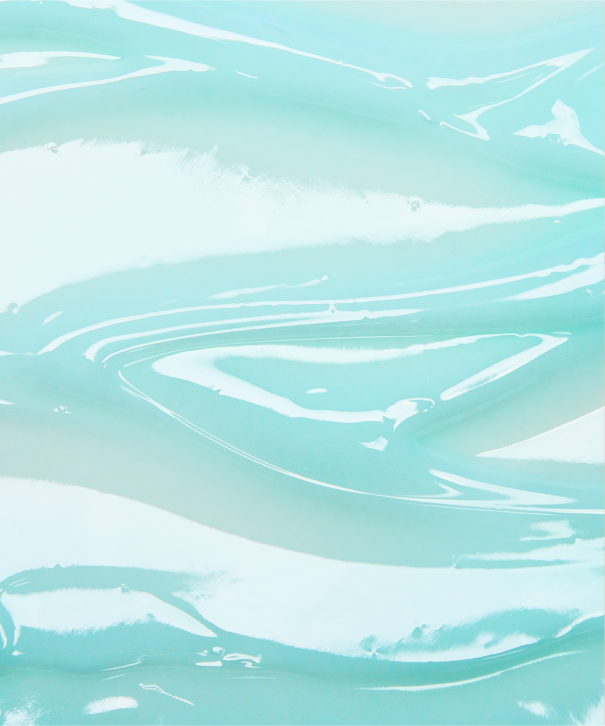 Close-up of belif The True Cream Aqua Bomb K-beauty gel-cream texture with hyaluronic acid, niacinamide, and squalane for deep hydration