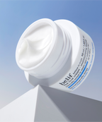 The True Cream Moisturizing Bomb