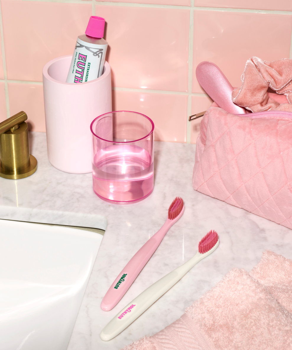 Whitening Toothbrush Editorial