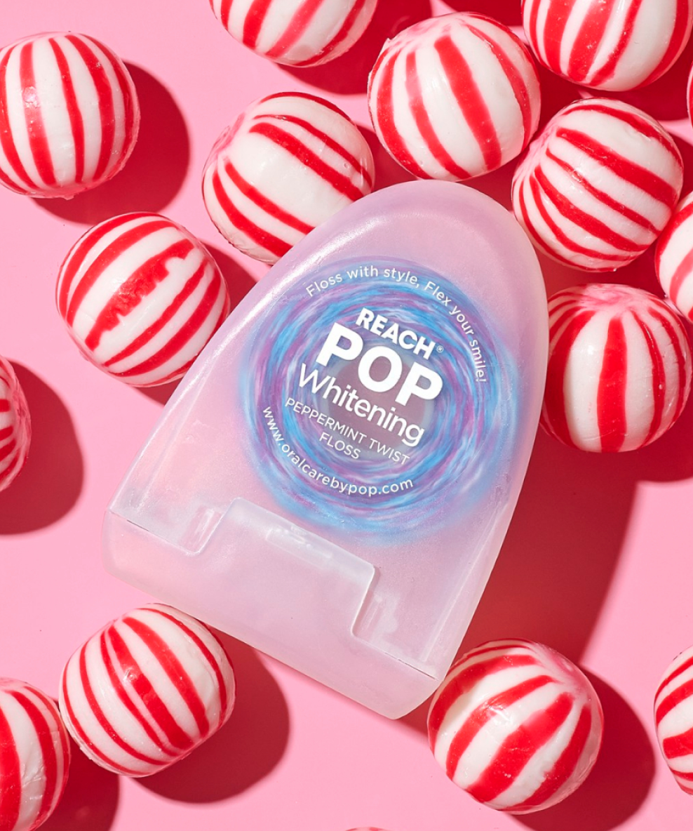 Whitening Dental Floss Peppermint Twist Editorial