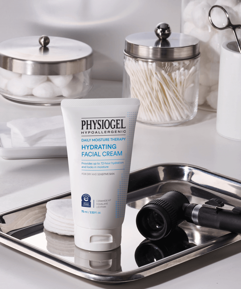 Daily Moisture Therapy Hydrating Facial Cream Editorial